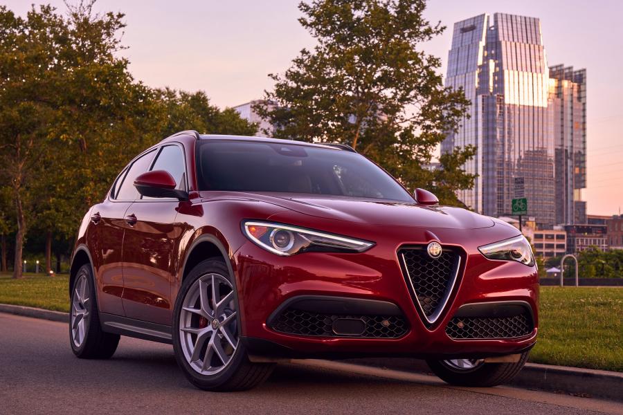 Alfa Romeo Stelvio Ti Sport (949) 2017 года  (NA) (фото 26 из 39)